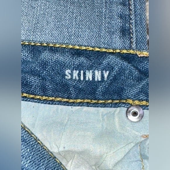 Aeropostale Women’s Distressed Skinny Jeans Size Size 4 - Picture 12 of 13